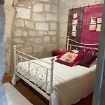 L'escale Troglo Au Bord De La Loire Vakantiehuis *