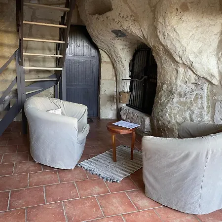 L'escale Troglo Au Bord De La Loire * Souzay-Champigny