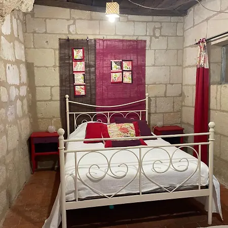 L'escale Troglo Au Bord De La Loire Vakantiehuis